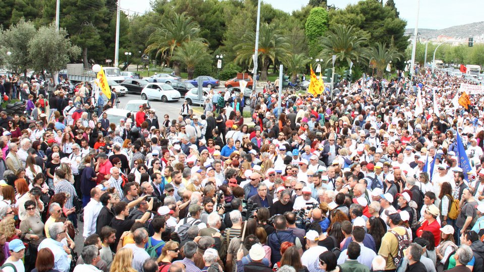 Eφτασε στο Χαϊδάρι η πορεία κατά της ανεργίας -Καθ' οδόν για την πλατεία Συντάγματος [εικόνες] | iefimerida.gr 3