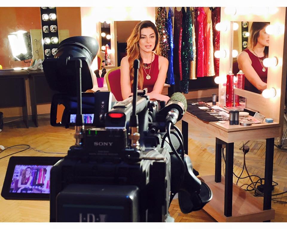 Ποια είναι η «Μπιγιονσέ» της Αρμενίας που αναστάτωσε την Eurovision [εικόνες & βίντεο] | iefimerida.gr 10