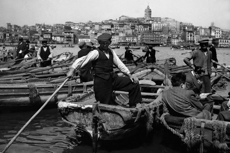 Αρά Γκιουλέρ: Αφιέρωμα στον 87χρονο φωτογράφο που δεν δέχτηκε ποτέ μελετητές στο αρχείο του | iefimerida.gr 4