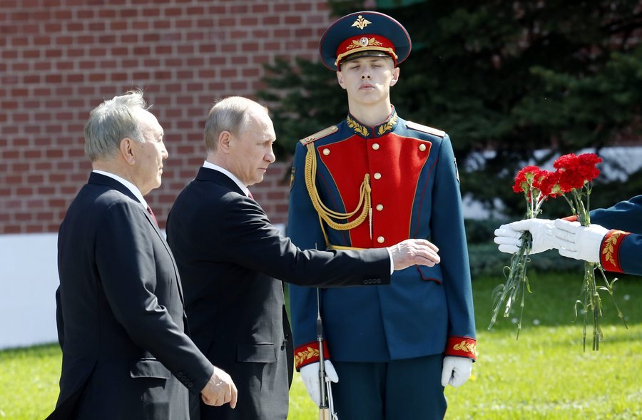 Μόσχα: Η εντυπωσιακή στρατιωτική παρέλαση στην Κόκκινη Πλατεία  [εικόνες] | iefimerida.gr 4