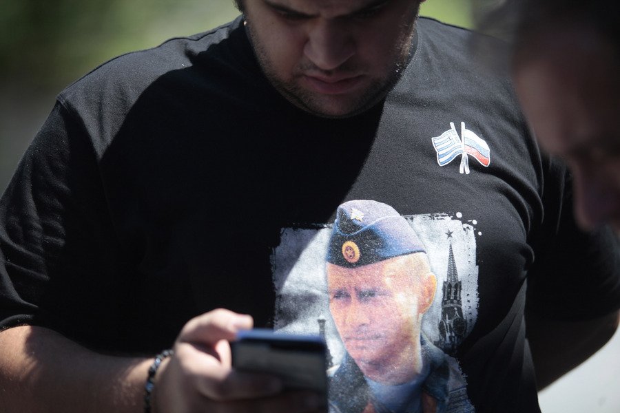 Στο μοναστήρι του Αγιου Παντελεήμονα έφτασε ο Πούτιν [εικόνες & βίντεο] | iefimerida.gr 24