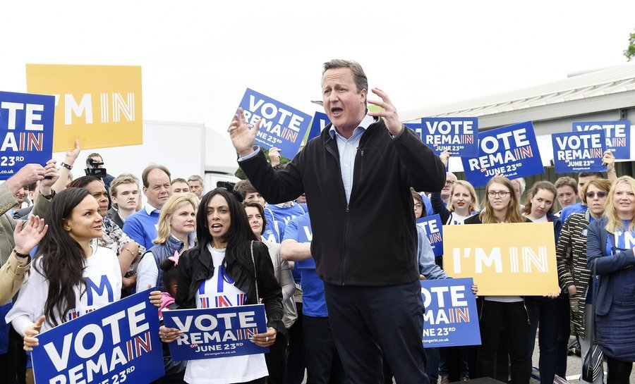 Βρετανία: Ο Σαντίκ Καν και ο Ντέιβιντ Κάμερον ενώνουν τις δυνάμεις τους εναντίον του Brexit [εικόνες] | iefimerida.gr 3