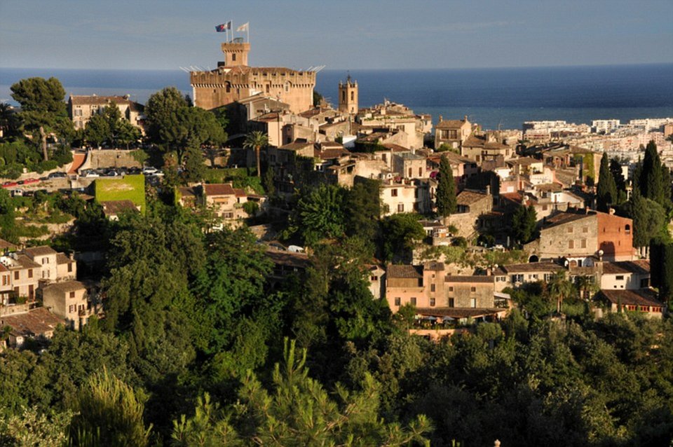 Κάννες οι κοσμοπολίτικες -Τα τοπ μέρη που πρέπει να επισκεφθεί κανείς στο resort των σταρ [εικόνες] | iefimerida.gr 8