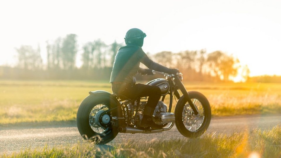 Η BMW «ανασταίνει» την θρυλική μοτοσυκλέτα της «R5» [εικόνες] | iefimerida.gr 3