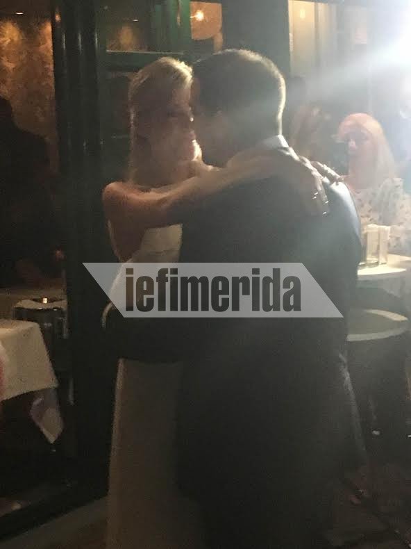 Αποκλειστικές φωτογραφίες: Το γαμήλιο μπλουζ των Γαβριήλ-Ράνιας και η συγκίνηση [εικόνες] | iefimerida.gr 2