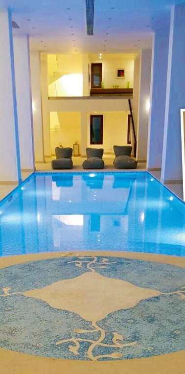 Το εντυπωσιακό παλάτι της βασιλικής οικογένειας του Κατάρ στην Κέρκυρα -Χλιδή με χρυσές λεπτομέρειες [εικόνες] | iefimerida.gr 0