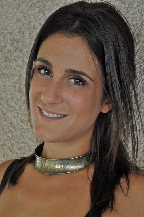 Σε έκπτωση τα ρούχα της διάσημης Βιβιάνα Μαραβέγια για καλό σκοπό [εικόνες] | iefimerida.gr 0