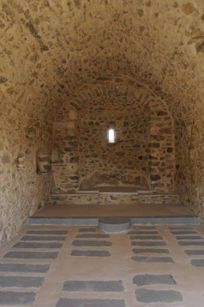 Μετά από 600 χρόνια λειτουργεί ξανά η Μονή των Τριών Ιεραρχών στην Κρήτη [εικόνες] | iefimerida.gr 2