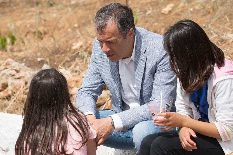 Θεοδωράκης: Οχι σε εκλογές τώρα, δεν θα προσφέρουν τίποτε - Αν δεν μπορεί ο Τσίπρας, να μας το πει | iefimerida.gr 1