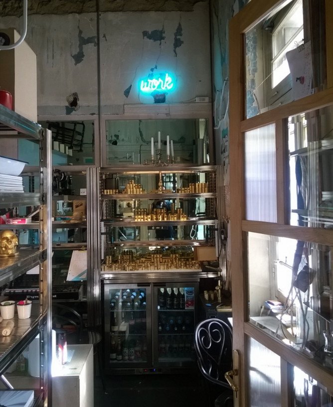 Philos στο Κολωνάκι -Γιατί το μαγαζί αυτό θεωρείται ένα από τα πιο avant-garde στον κόσμο [εικόνες] | iefimerida.gr 0