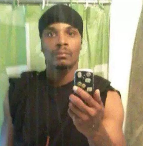 Ο άγνωστος γιος του Prince: Εμφανίστηκε και διεκδικεί την αμύθητη περιουσία του από τη φυλακή [εικόνες] | iefimerida.gr 4