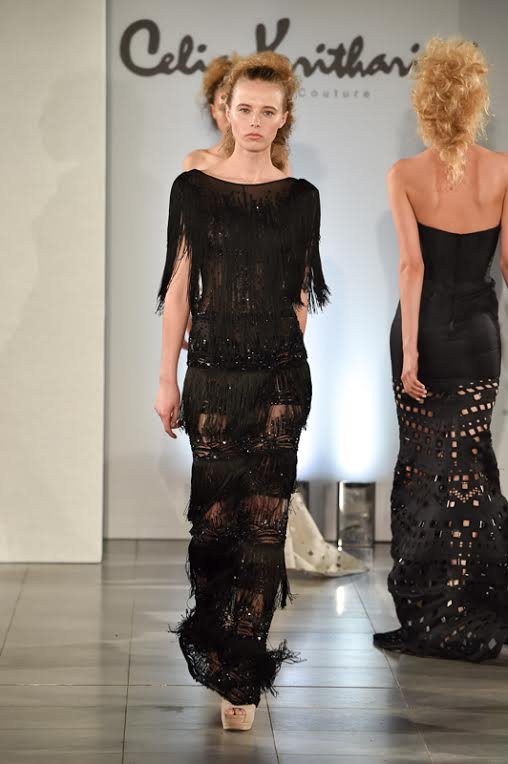 Ενα «αγγελάκι» πρωταγωνίστρια στο σόου της Σήλιας Κριθαριώτη στο Λονδίνο [εικόνες] | iefimerida.gr 17