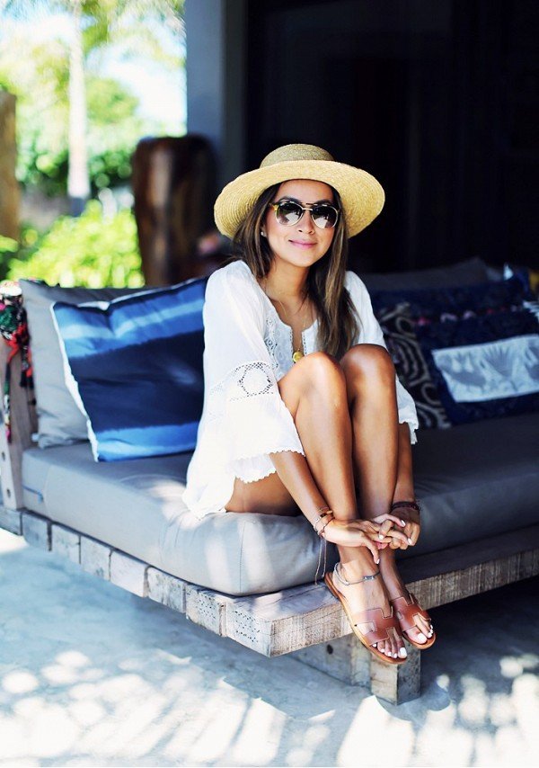 Αυτά είναι τα σανδάλια στα οποία υποκλίνονται οι bloggers [εικόνες] | iefimerida.gr 1