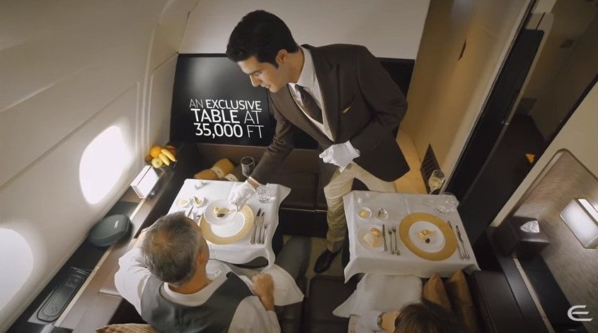 Μέσα στην πιο ακριβή πτήση: Από τη Βομβάη στη Ν.Υόρκη σε σουίτα -38.000 δολάρια το εισιτήριο [εικόνες&βίντεο] | iefimerida.gr 1