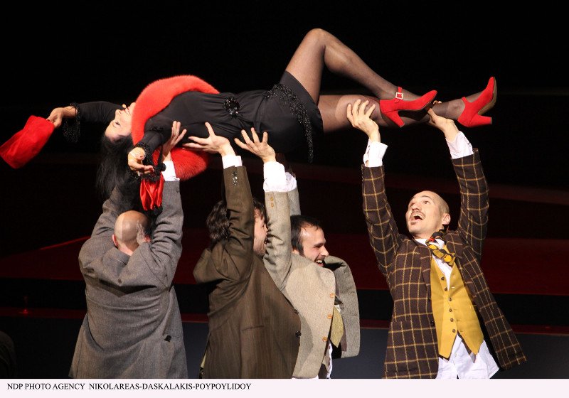 Ζωζώ Σαπουντζάκη, η αγέραστη -Εκλεισε τα 83, παραμένει ίδια [εικόνες] | iefimerida.gr 13