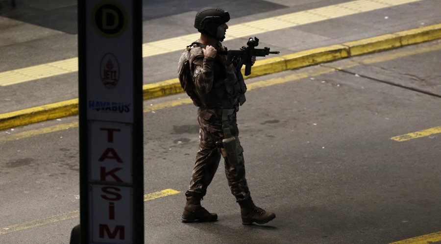 Το χρονικό της τρομοκρατικής επίθεσης στο αεροδρόμιο της Κωνσταντινούπολης | iefimerida.gr 11