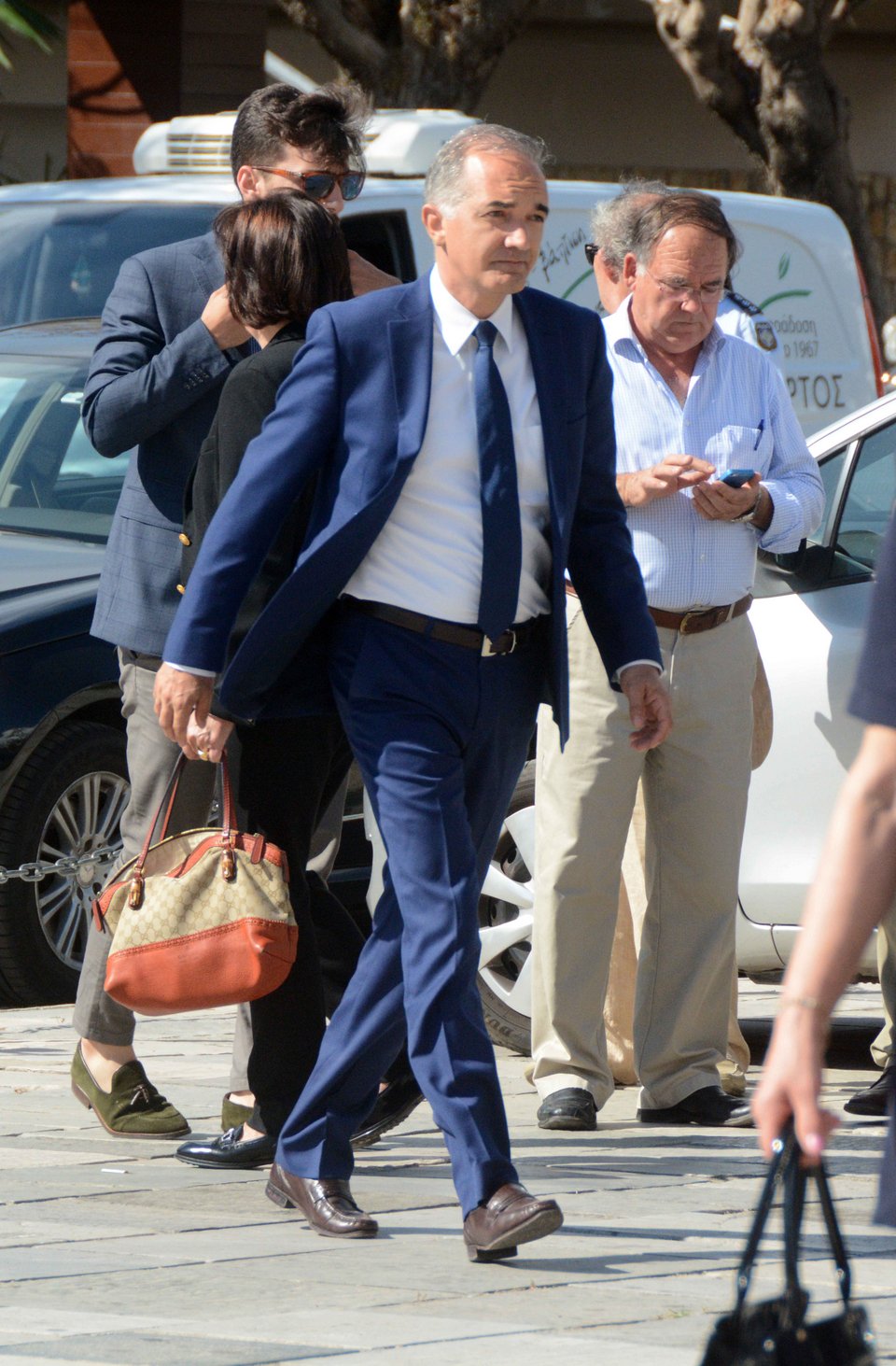 Θρήνος στην κηδεία της κόρης του Νίκου Νικολόπουλου [εικόνες & βίντεο] | iefimerida.gr 6