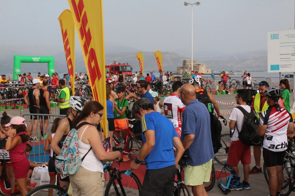 Εκπληκτικές εικόνες από το Ναύπλιο -Οι αγώνες του τριάθλου [εικόνες] | iefimerida.gr 15