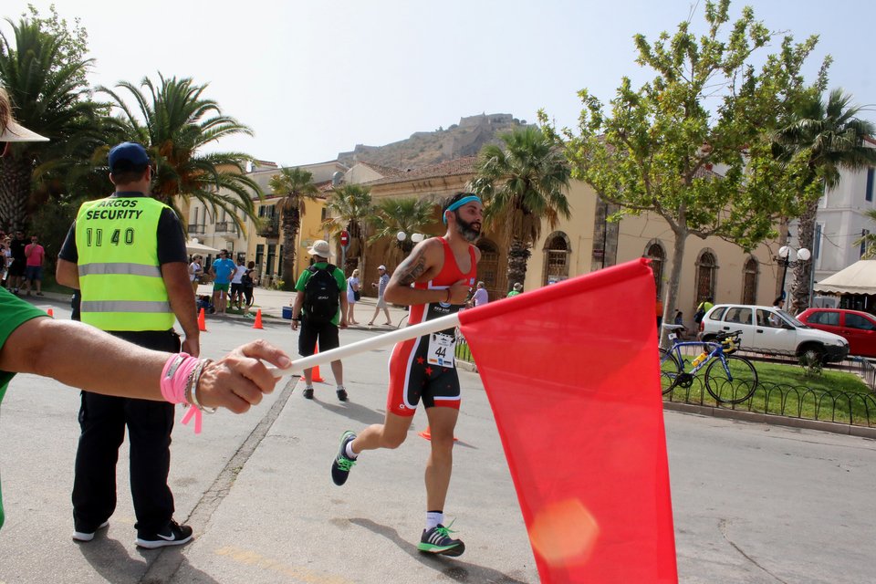 Εκπληκτικές εικόνες από το Ναύπλιο -Οι αγώνες του τριάθλου [εικόνες] | iefimerida.gr 21