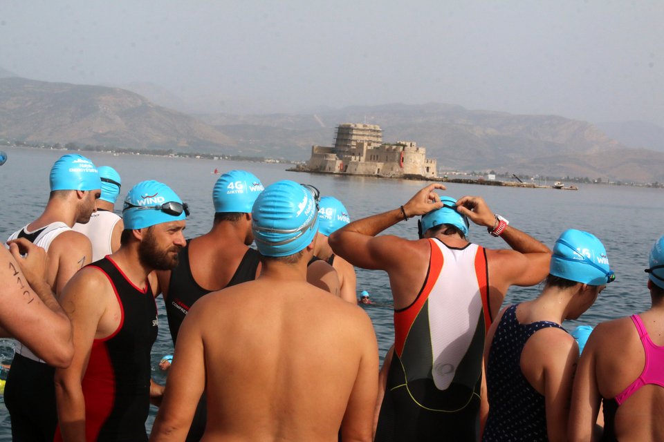 Εκπληκτικές εικόνες από το Ναύπλιο -Οι αγώνες του τριάθλου [εικόνες] | iefimerida.gr 2