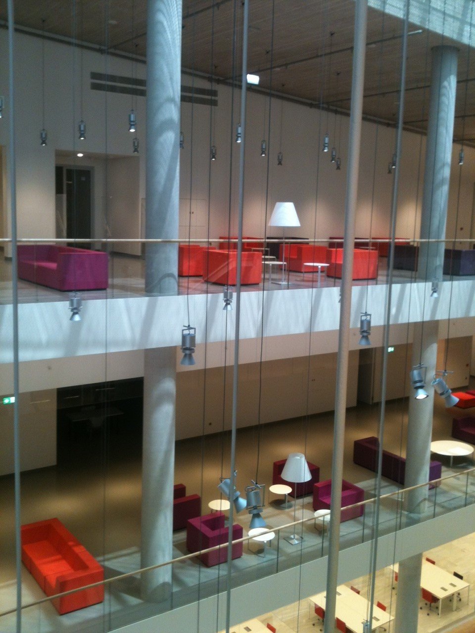 Εντυπωσιάζει: Ξενάγηση στο Κέντρο Πολιτισμού Σταύρος Νιάρχος [εικόνες] | iefimerida.gr 3