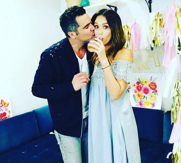 Το φόρεμα που πρέπει να έχει κάθε 40άρα -Σικάτο, ιδιαίτερο, χαρίζει σε όλες [εικόνες] | iefimerida.gr 2