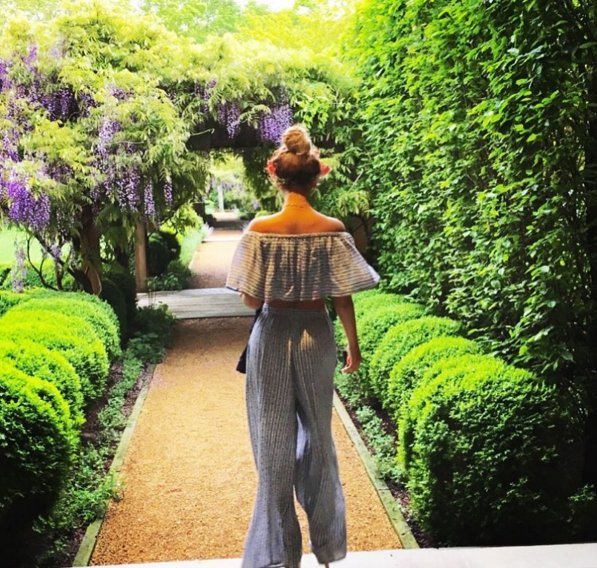 Η Μπιγιονσέ άβαφη στο Instagram -Με στεφάνι λουλουδιών στα μαλλιά [εικόνες] | iefimerida.gr 2