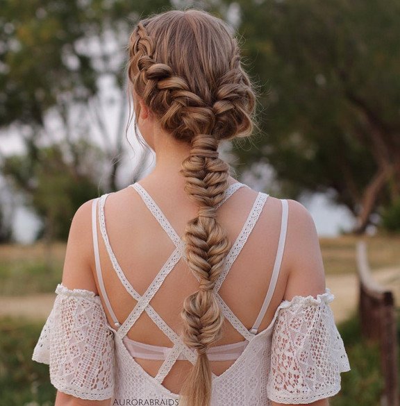 Οι βασίλισσες της πλεξούδας -Εγιναν διάσημες στο Instagram για τα χτενίσματά τους [εικόνες]  | iefimerida.gr 5