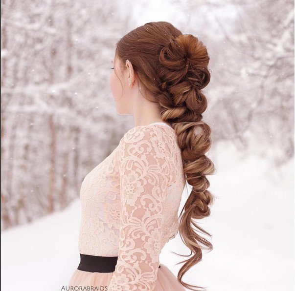 Οι βασίλισσες της πλεξούδας -Εγιναν διάσημες στο Instagram για τα χτενίσματά τους [εικόνες]  | iefimerida.gr 6