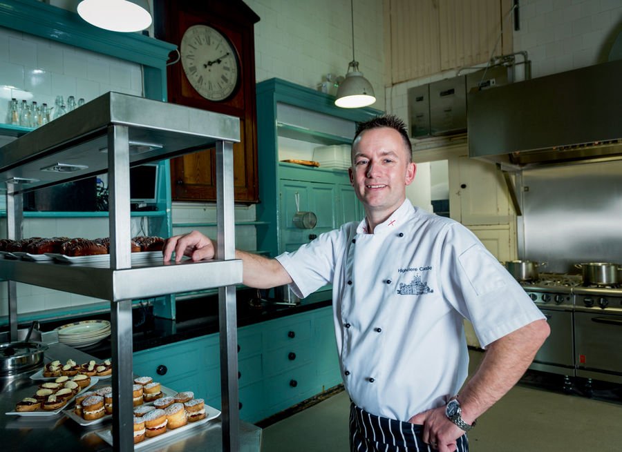 Εκεί παίχτηκε ο «Πύργος του Downton» -Αυτοί είναι οι πραγματικοί ιδιοκτήτες [εικόνες] | iefimerida.gr 11