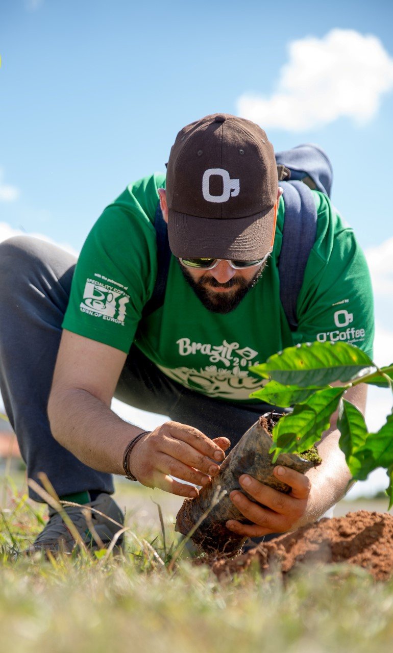 Ο καλύτερος... καφετζής είναι Ελληνας -Πρώτος ανάμεσα σε 200 σε διεθνή διαγωνισμό [εικόνες] | iefimerida.gr 1