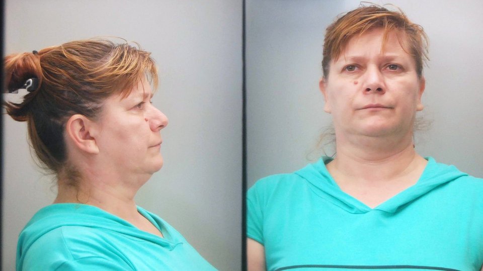 Αυτή είναι η οικιακή βοηθός που έριχνε υπνωτικά σε ηλικιωμένους και τους έκλεβε [εικόνες] | iefimerida.gr 1