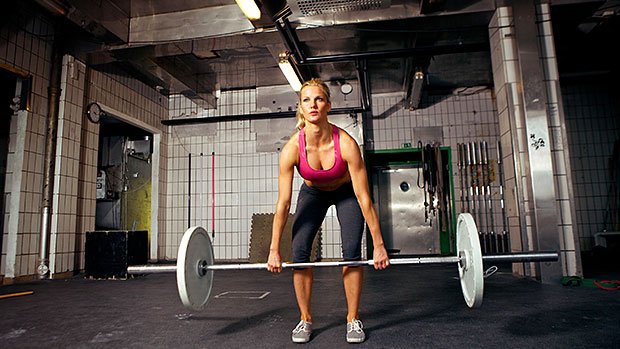 Κάντε καθίσματα σπίτι σας, αλλάξτε το σώμα σας [βίντεο] | iefimerida.gr 2