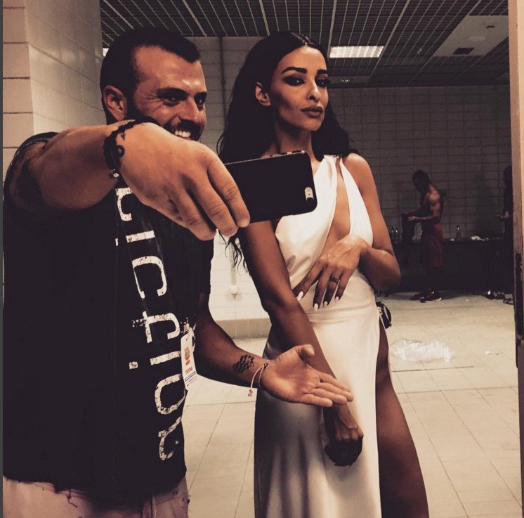 Η Φουρέιρα αντέγραψε το «γυμνό» φόρεμα της Μπέλα Χαντίντ -Χωρίς εσώρουχα στα Mad [εικόνες] | iefimerida.gr 4