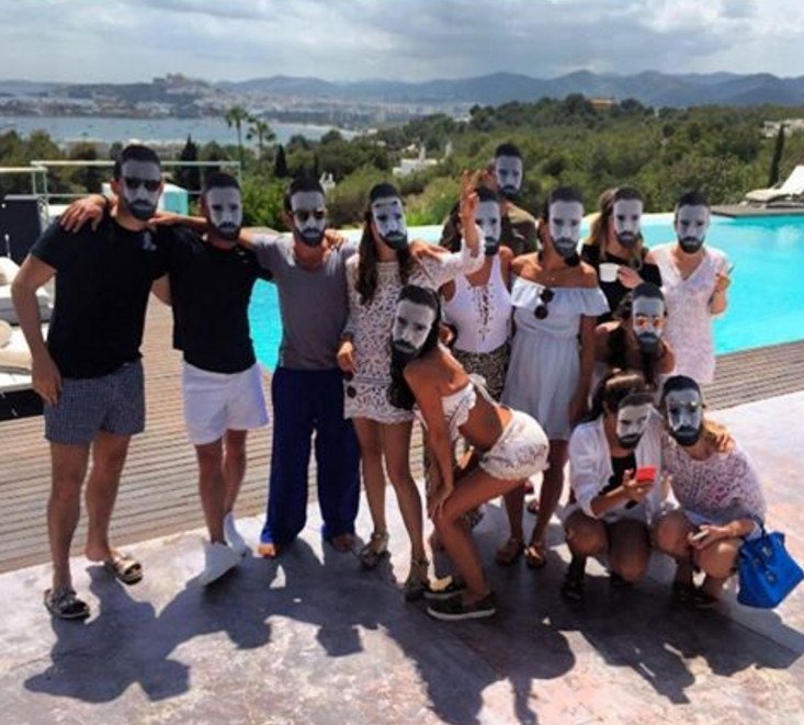 Μαριάννα Γουλανδρή-Φίλιππος Λαιμός: Το ξέφρενο πάρτι χλιδής στην Ιμπιζα [εικόνες] | iefimerida.gr 7