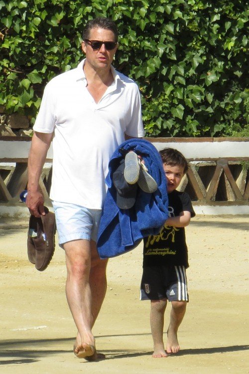 Μεγάλωσε, βάρυνε και πάχυνε ο Χιου Γκραντ [εικόνες] | iefimerida.gr 6