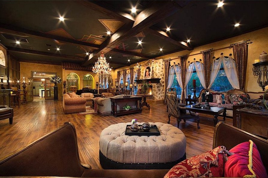 Η βίλα του θρύλου της ποπ Μάικλ Τζάκσον στο Λας Βέγκας βγήκε προς πώληση [εικόνες & βίντεο] | iefimerida.gr 6