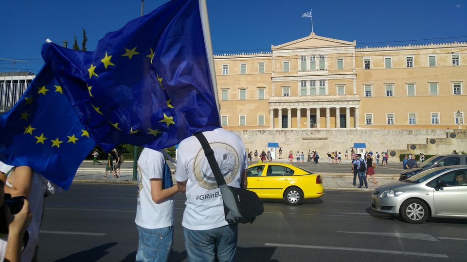 Συγκέντρωση «Παραιτηθείτε» -Χιλιάδες πολίτες στο Σύνταγμα [εικόνες & βίντεο] | iefimerida.gr 18