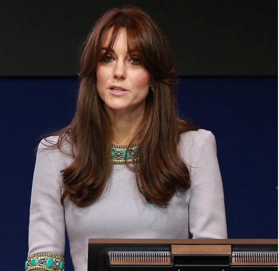 Το «ψαγμένο» μυστικό της Κέιτ Μίντλετον για μεταξένια μαλλιά -Κοστίζει μόνο 20 ευρώ [εικόνες] | iefimerida.gr 2