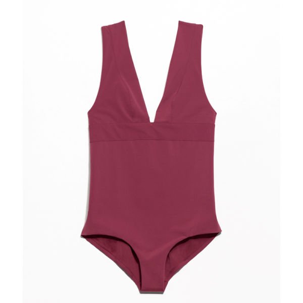 Αυτά είναι τα τέλεια μαγιό για γυναίκες με μεγάλο στήθος [εικόνες] | iefimerida.gr 3