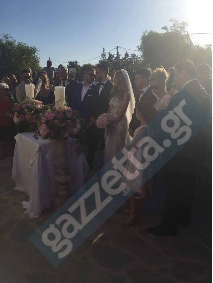 Παντρεύτηκε στη Νάξο ο ποδοσφαιριστής Κώστας Μανωλάς [εικόνες] | iefimerida.gr 0