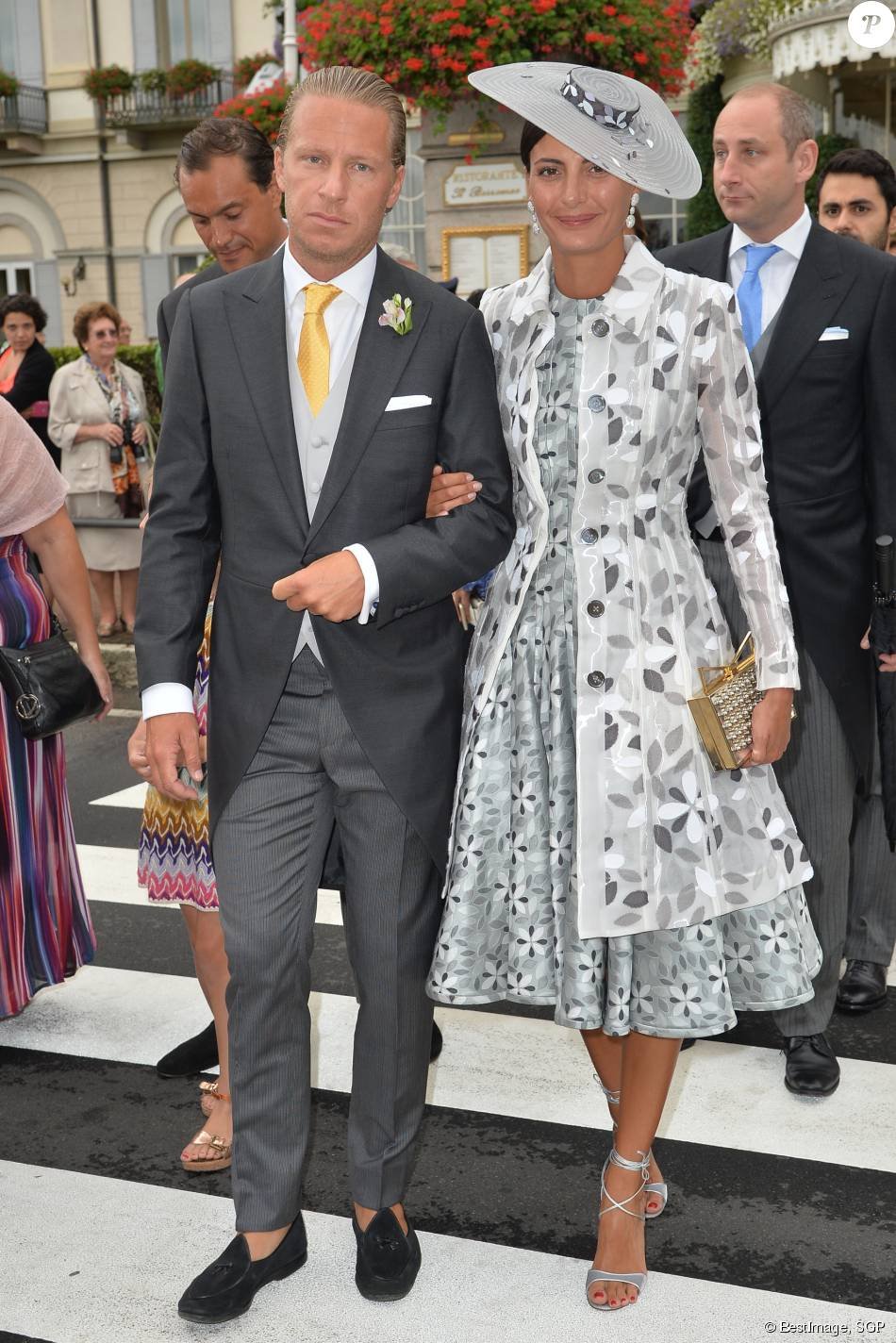 Πώς είναι να παντρεύεται μια στιλίστρια της Vogue -Ζηλεύει ο πλανήτης! [εικόνες] | iefimerida.gr 3