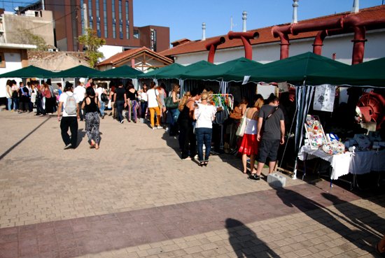 Meet Market -Το πιο ζωντανό μπαζάρ της Αθήνας, εκεί που τα βρίσκει κανείς όλα [εικόνες] | iefimerida.gr 11