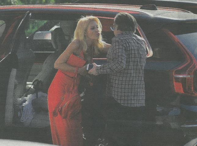 Το νέο αυτοκίνητο της Ελένη Μενεγάκη -Ενα θηριώδες τζιπ [εικόνες] | iefimerida.gr 2