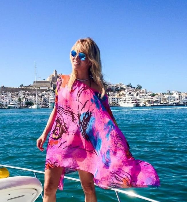 Παντρεύτηκε τον Ισπανό πρίγκιπά της η δημοσιογράφος Νάντια Χαλαμανδάρη [εικόνες]  | iefimerida.gr 4