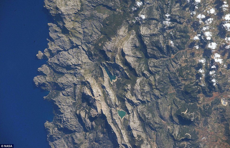 Η μαγεία της Γης: Νέες εκπληκτικές φωτογραφίες από το Διάστημα [εικόνες] | iefimerida.gr 18