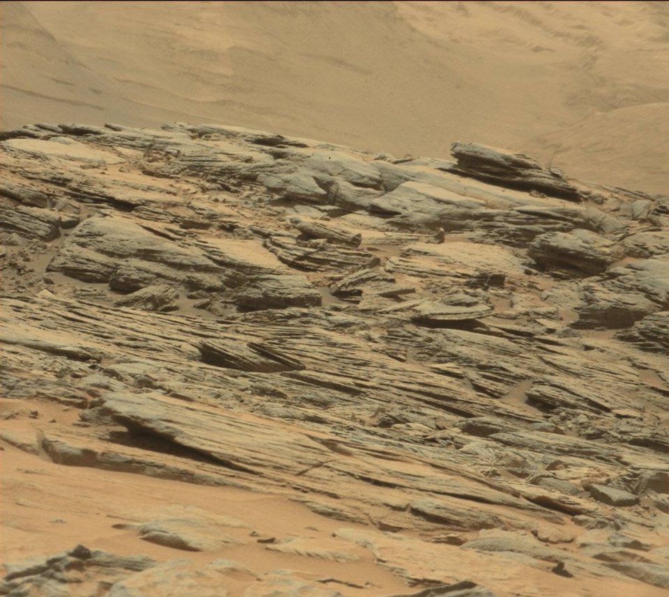 Είδαν... σαρκοφάγο εξωγήινων στον πλανήτη Αρη [εικόνες & βίντεο] | iefimerida.gr 0