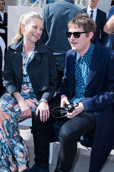 Η Κέιτ Μος μεγάλωσε δραματικά -Δείτε την με τα εσώρουχα στη Βενετία [εικόνες] | iefimerida.gr 9