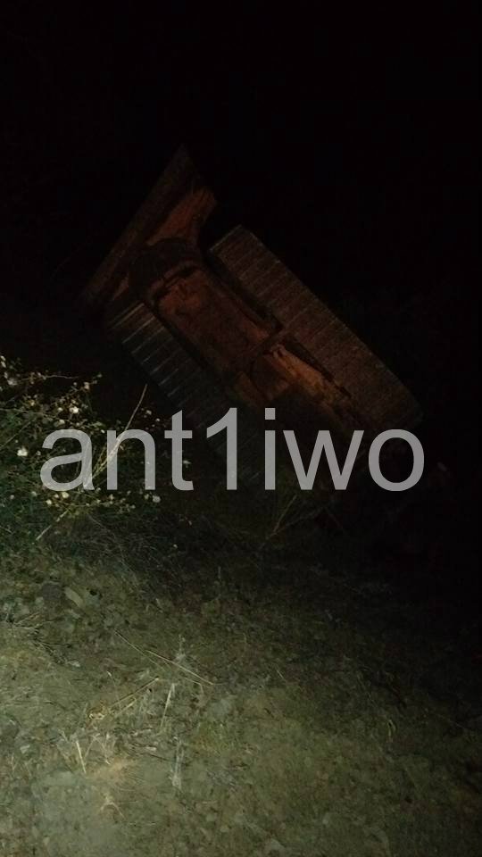 Πύρινη λαίλαπα κατακαίει την Κύπρο - Εκκενώνονται στρατόπεδα και μοναστήρια [εικόνες& βίντεο] | iefimerida.gr 6