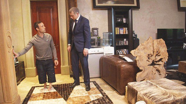 Ο Πιστόριους περιγράφει με λυγμούς πώς σκότωσε τη Στέενκαμπ και σοκάρει [εικόνες] | iefimerida.gr 2